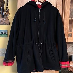 JOHNSON WOOLEN MILLS BLACK ANORACK COAT W/RED FLANNEL LINING - HOODED LARGE